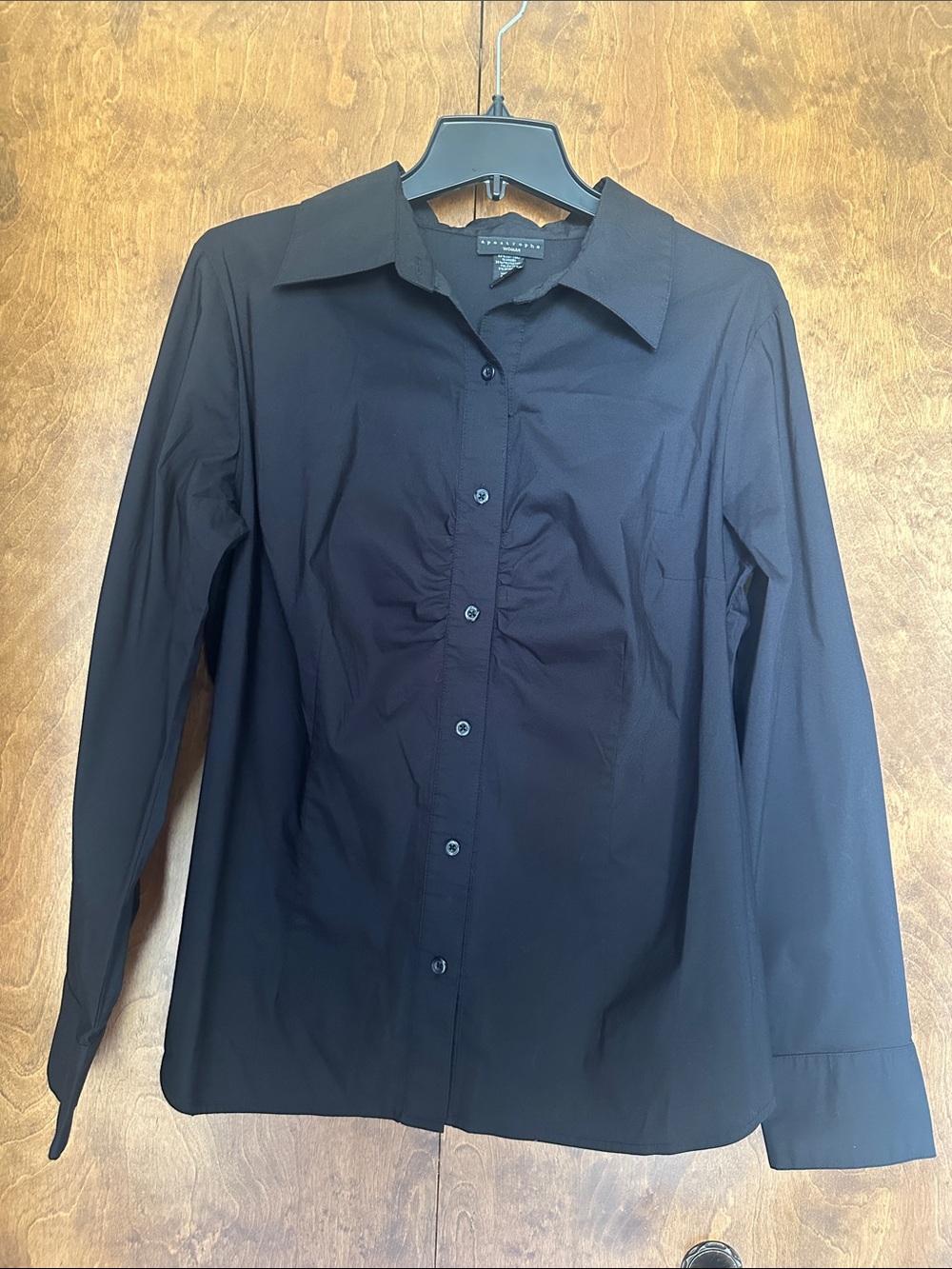 Bundle of 2 apostrophe Woman Button Down Tops - 1 Black 1 Tan